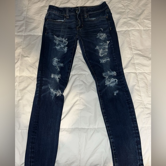 American eagle super stretch ripped jeggings - Picture 2 of 3
